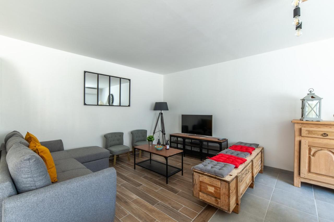 Gite Du Tilleul - Maison Climatisee Pour 8 Voyageurs Houesville Екстериор снимка